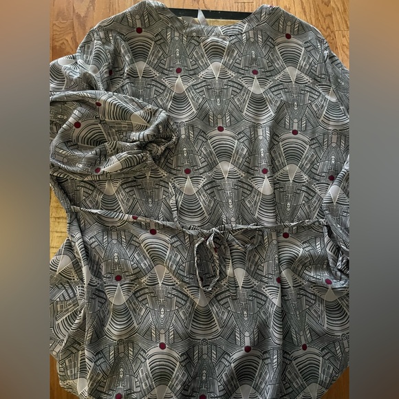 NEW Melissa McCarthy Seven7 Tunic Top-3X Button Pleated Tie Gray Blouse - Picture 7 of 10